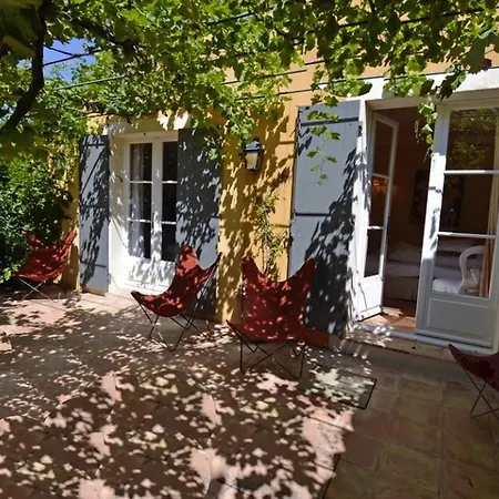 Casa de hóspedes Rapugues *